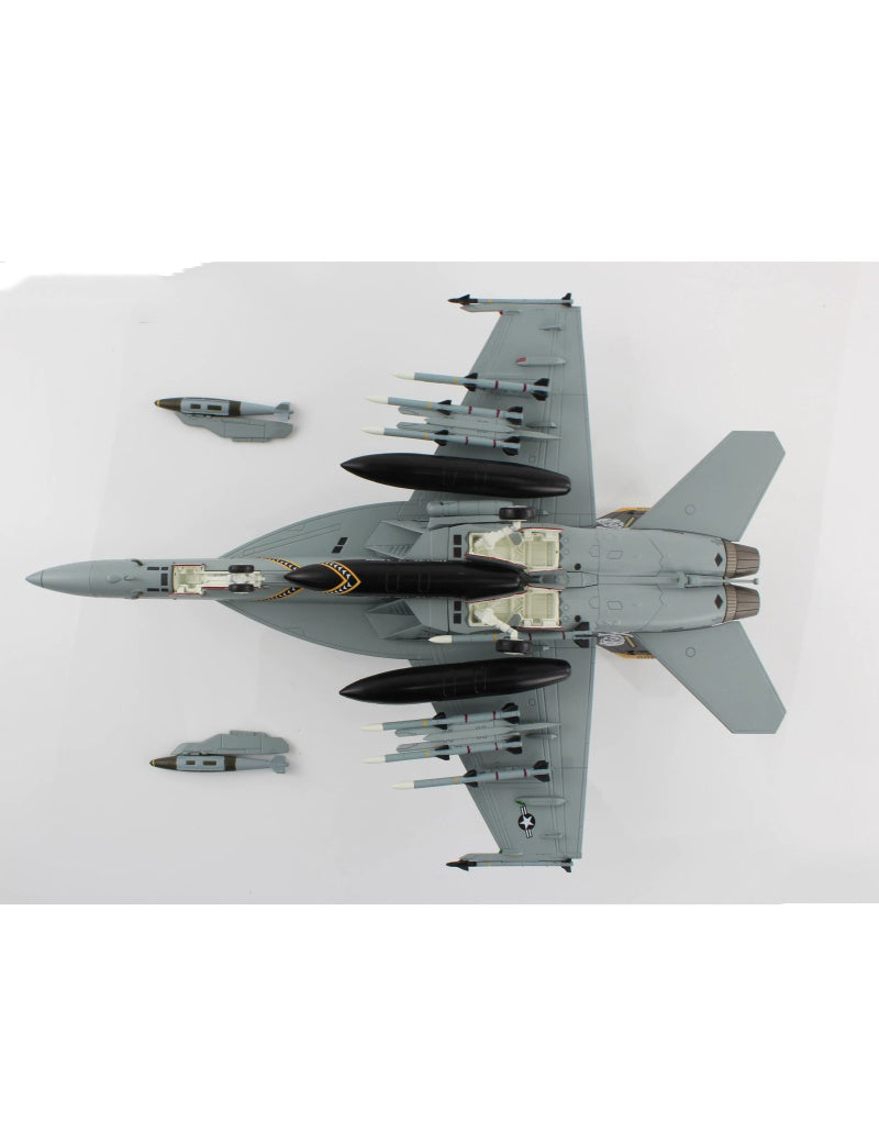 HOBBY MASTER USS George F/A-18F VFA-103 Jolly Rogers 1:72 Model 2023   200/166629