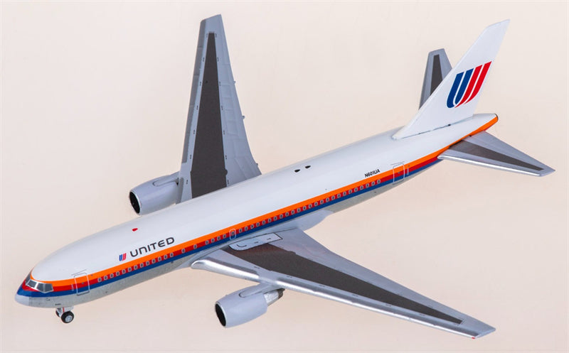 AeroClassics United Airlines Boeing 767-200 N601UA 1:400 Diecast Model view 2