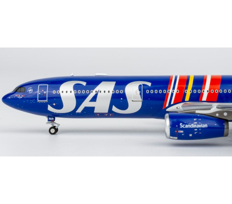 NG Models 1:400 SAS A330-300 LN-RKR ULTIMATE COLLECTION DIECAST Model