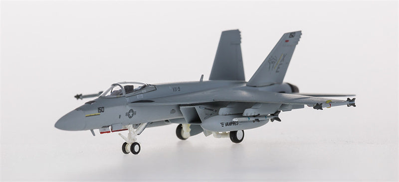 Hogan McDonnell Douglas F/A-18E VX-9 XE150 1:200 Diecast Model view 1
