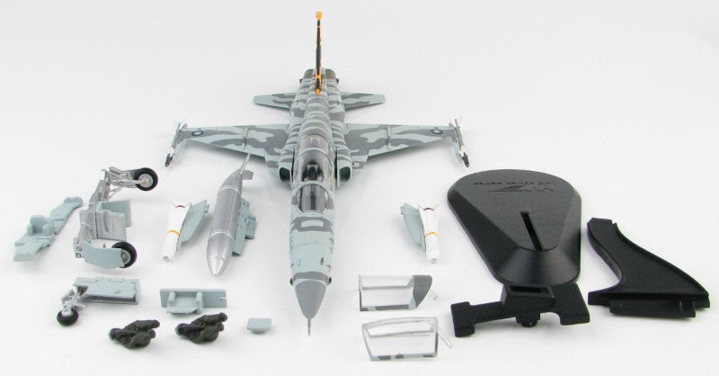 HOBBY MASTER ROCAF F-5F 7th FTW 1:72 Model 2018  Tiger II 5395 / 830121