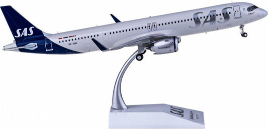 JC Wings SAS for Airbus A321neo SE-DMO 1:200 Airplane Pre-built  Airliner Model Display