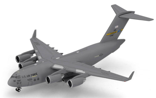 Herpa 1:500 USAF Boeing C-17A 07-7187 Model