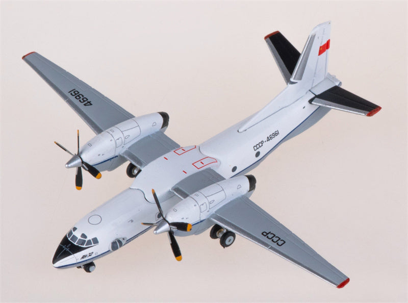 JC Wings Aeroflot Antonov AN-32 CCCP-46961 1:400 Diecast Model view 3