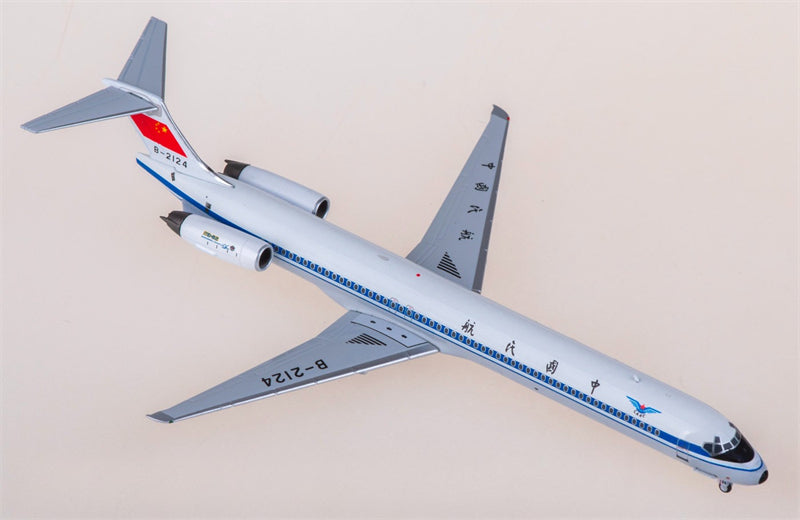 NG Models CAAC McDonnell Douglas MD-82 B-2124 1:400 Diecast Model view 4