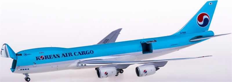 JC Wings 1:400 Korean Air Cargo Boeing 747 HL7629 Diecast Model view 3