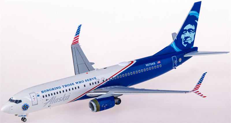 Geminijets Alaska Airlines Boeing 737-800 N570AS Honoring Those Who Serve 1:200 Diecast Model view 3