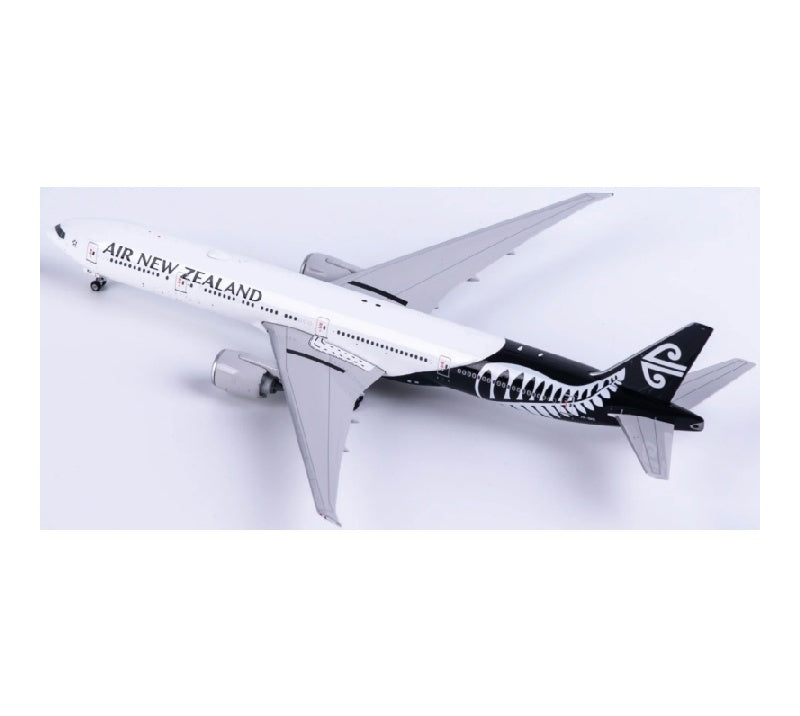 Phoenix 1:400 Air New Zealand Boeing 777-300ER ZK-OKS  DIECAST Model