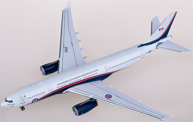 NG Models RCAF Airbus A330-200 CC-330 Husky 330002 1:400 Diecast Model view 2