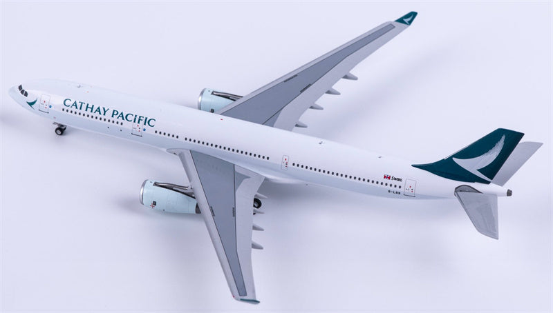 NG Models Cathay Pacific Airbus A330-300 B-LBB 1:400 Diecast Model view 4