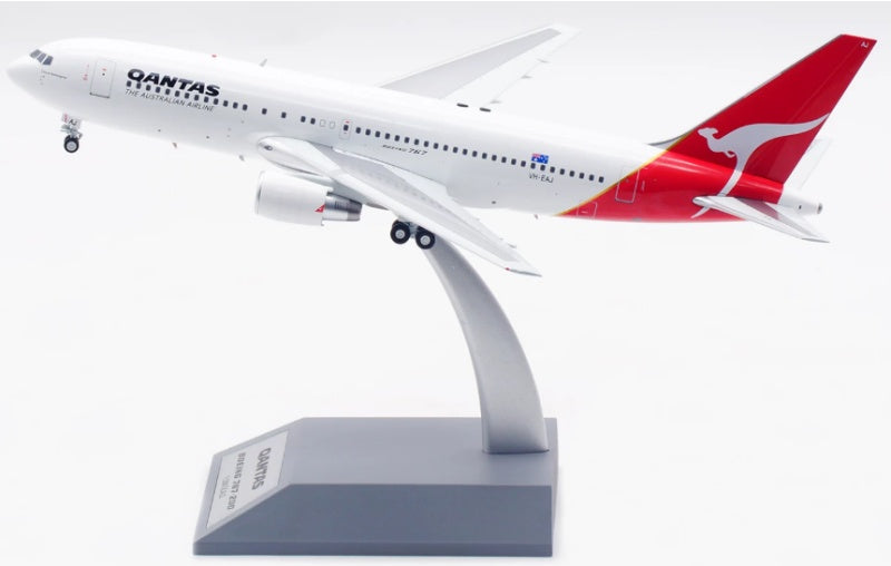 Inflight 1:200 Qantas B767-200 VH-EAJ  DIECAST Model