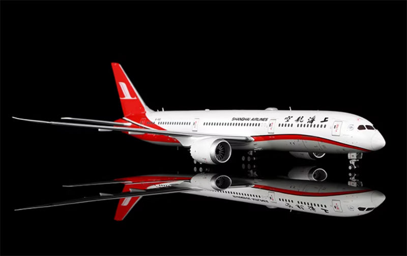 SQ Wings 1:200 Shanghai Airlines Boeing 787-9 B-1112  DIECAST Model