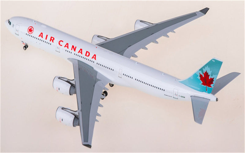 Phoenix Air Canada Airbus A340-500 C-GKOM 1:400 Diecast Model view 2