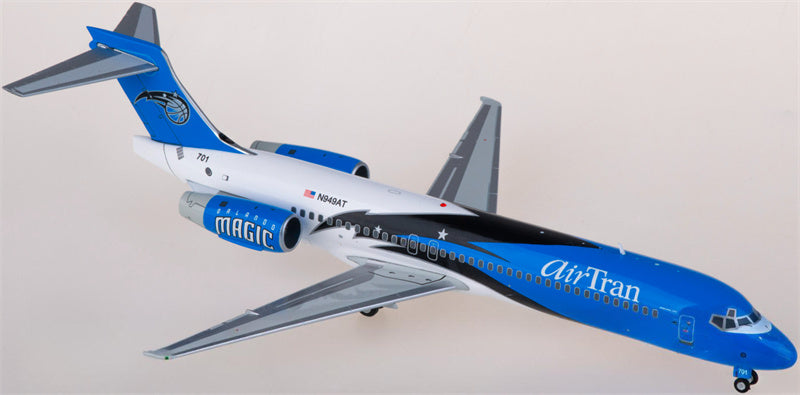 JC Wings AirTran Airways Boeing 717-200 N949AT 1:200 Diecast Model view 1