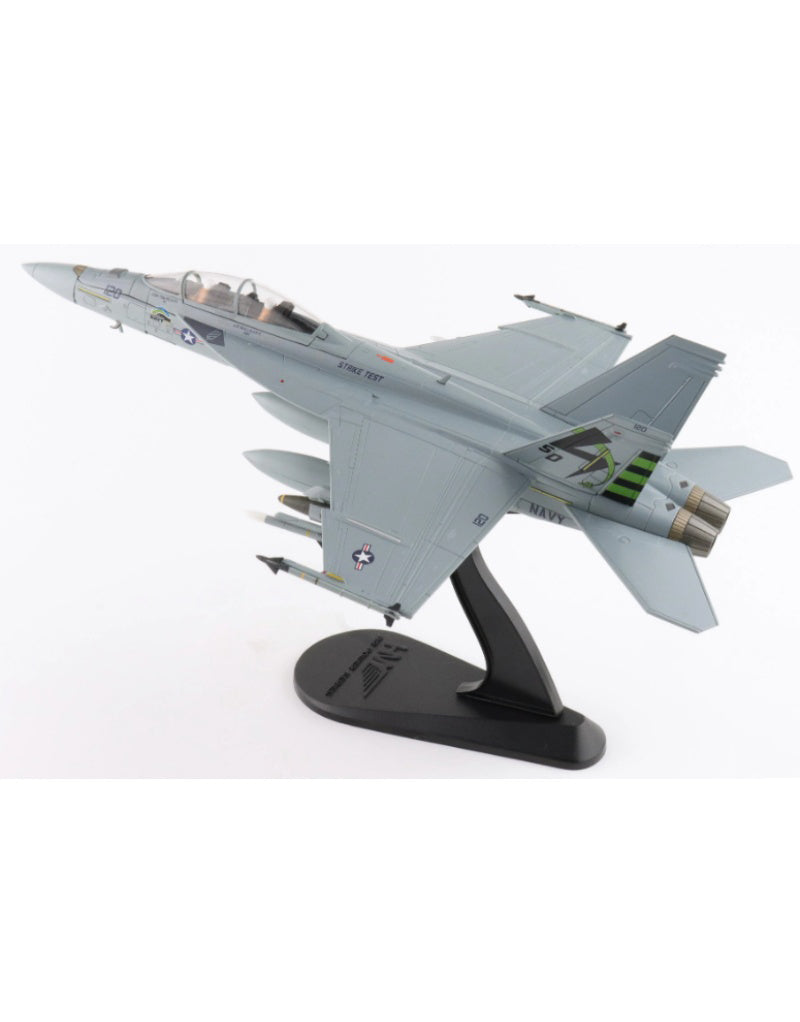 HOBBY MASTER Patuxent River F/A-18F VX-23 1:72 Model 2011  Green Hornet 165875