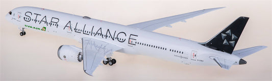 SQ Wings EVA Air Boeing 787-10 B-17812 1:200 Diecast Model view 1
