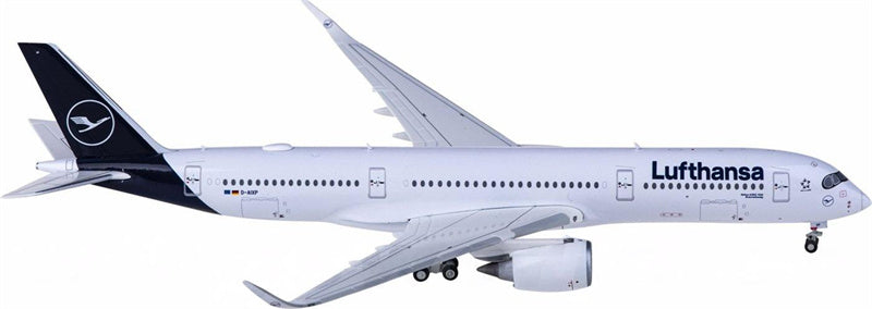 Geminijets Lufthansa Airbus A350-900 D-AIXP 1:400 Diecast Model view 1