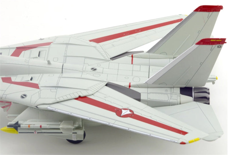 Calibre Wings Robotech F-14 J Type Limited Edition 2000PCS ONLY 1:72 Aircraft Pre-built Model
