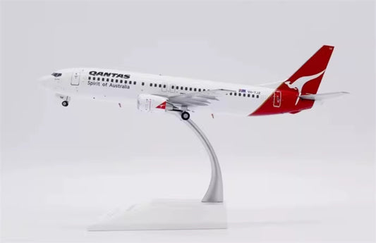 JC Wings Qantas Boeing 737-400 VH-TJZ 1:200 Aircraft Model