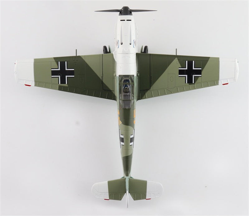 HOBBY MASTER Messerschmitt Bf109E-3 Luftwaffe Yellow 15 III/JG 52 France August 1940 0.075 Aircraft Pre-built Model
