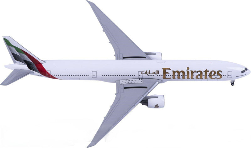 Herpa Emirates Boeing 777-300ER A6-ENV 1:500 Diecast Model view 4