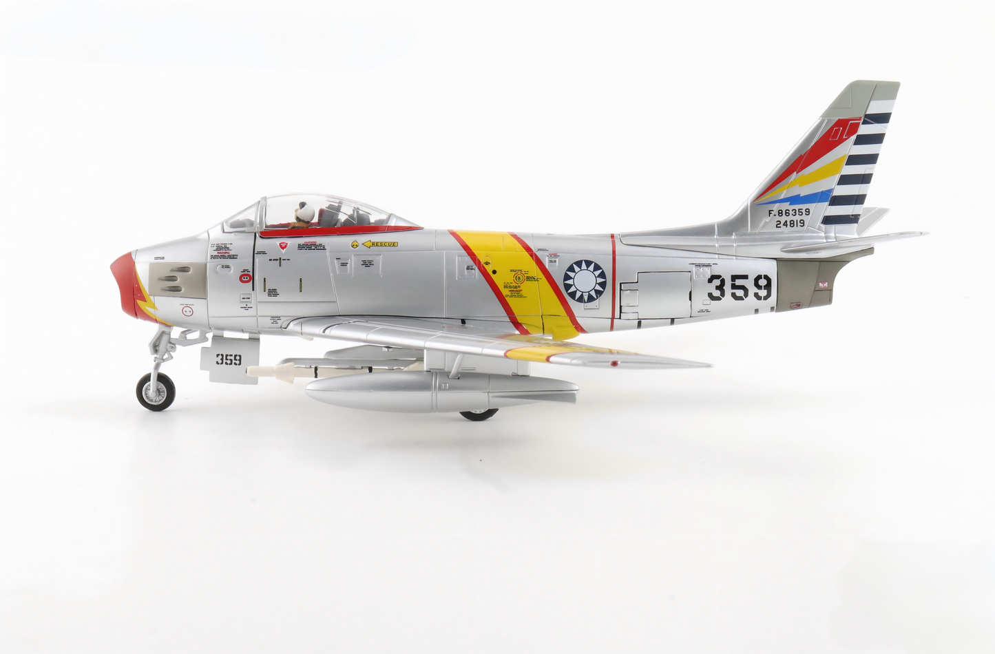 HOBBY MASTER ROCAF F-86F 1:72 Model 1958 Limited Edition 359