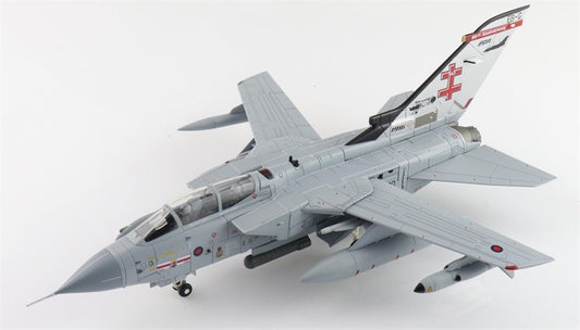 HOBBY MASTER Tornado GR.4 ZA600 41 (R ) Test and Evaluation Sqn. RAF Coningsby 2011 1:72 Aircraft Pre-built Model
