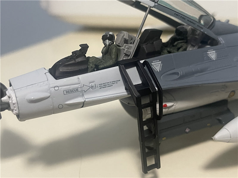 CALIBRE WINGS Lockheed F-16D USAF 19 FS Mig Killer Dec 1992 1:72 Aircraft Pre-built Model