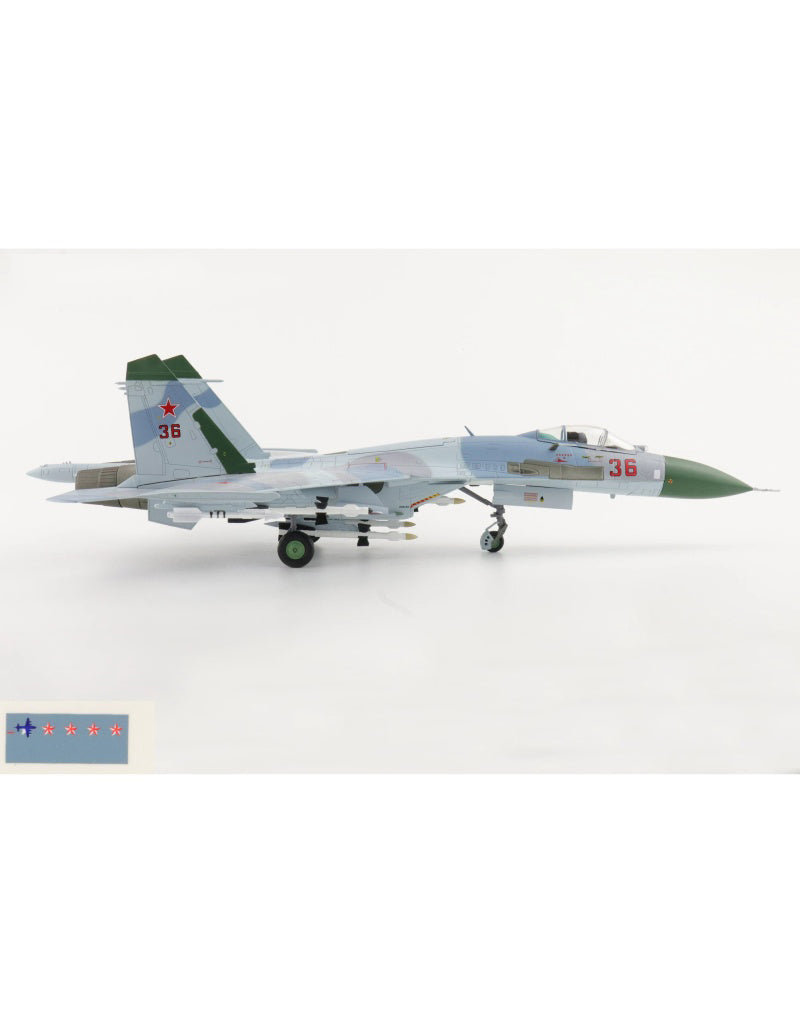 HOBBY MASTER Soviet Air Force Su-27  Flanker-B 941sr IAP 1:72 Model 1987 Barents Sea Version Red 36