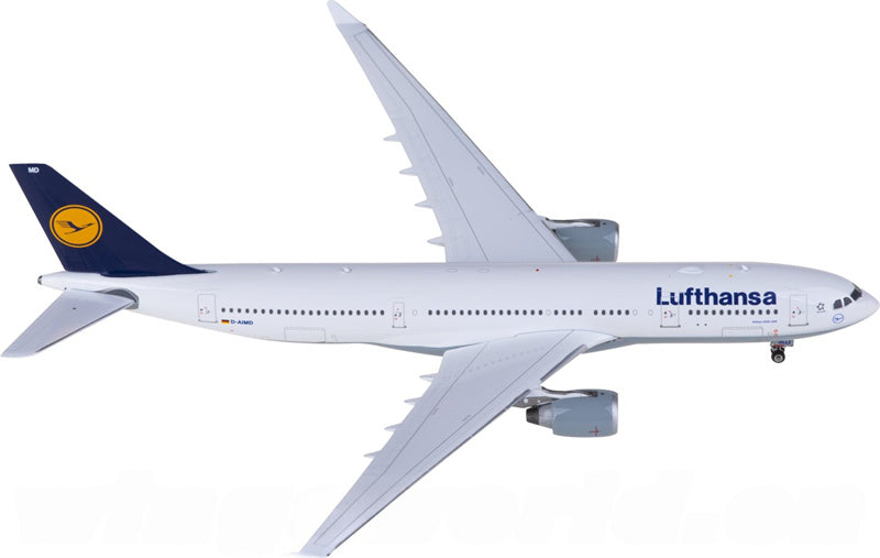 Phoenix Lufthansa Airbus A330-200 D-AIMD 1:400 Diecast Model view 3