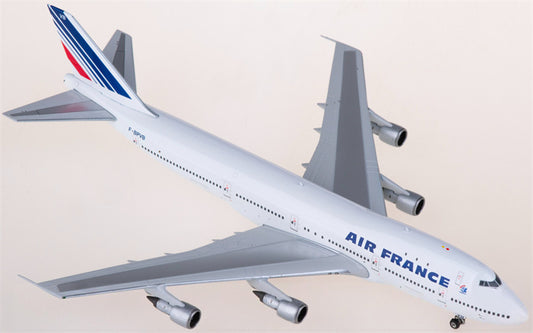 Phoenix Air France Boeing 747-100 F-BPVB 1:400 Diecast Model view 1