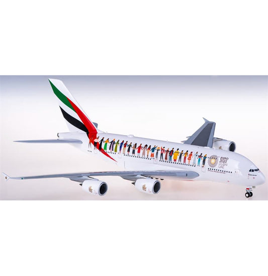 Herpa Emirates Airbus A380 A6-EVB 1:200 Aircraft Pre-built  Airliner Model Display