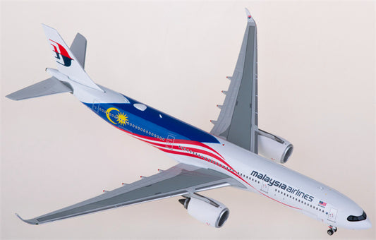 Phoenix Malaysia Airlines for Airbus A330-900neo 9M-MNG 1:400 Airplane Pre-built  Airliner Model Display