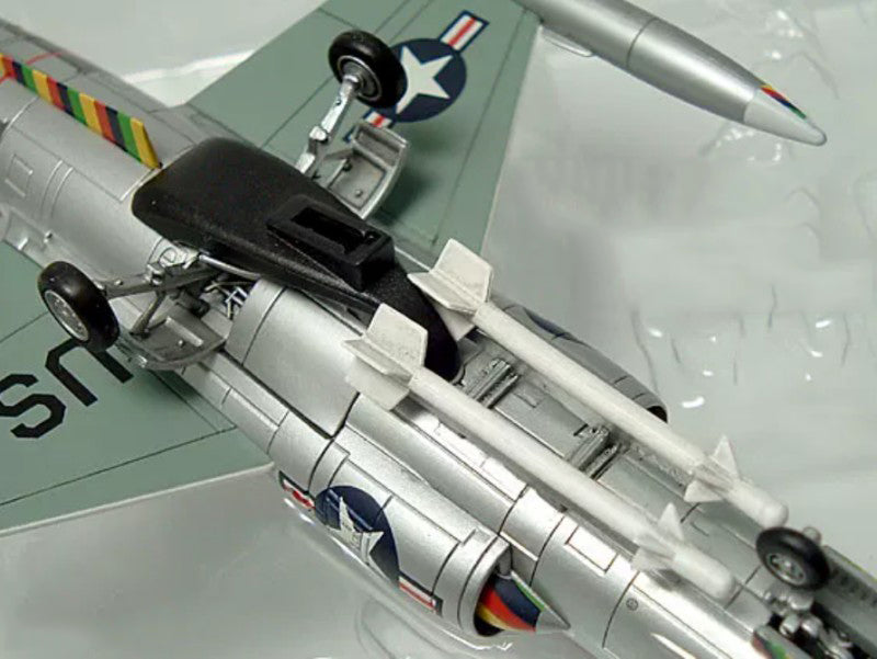 HOBBYMASTER USAF George AFB F-104C 479th TFW 1:72 Model 1963  Really George 56-0891