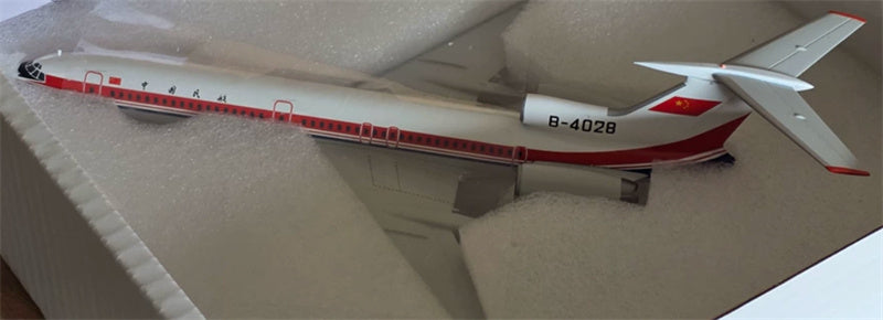 Patriot China Air Force TU-154  1:200 Model   Tupolev B-4028