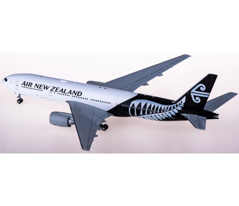 JC Wings Air New Zealand Boeing 777-200ER ZK-OKG 1:200 Aircraft Pre-built  Airliner Model Display