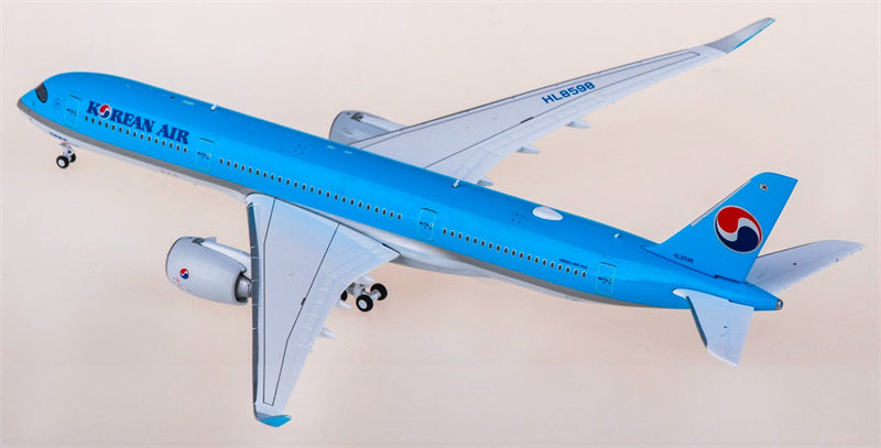 JC Wings 1:400 Korean Air Airbus A350-900XWB HL8598 Diecast Model view 3