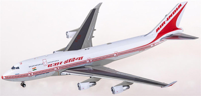 JC Wings Air India Boeing 747-400 VT-ESO 1:400 Diecast Model view 3