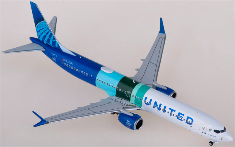 NG Models United Airlines Boeing 737 MAX 10 N27602 1:400 Diecast Model view 4