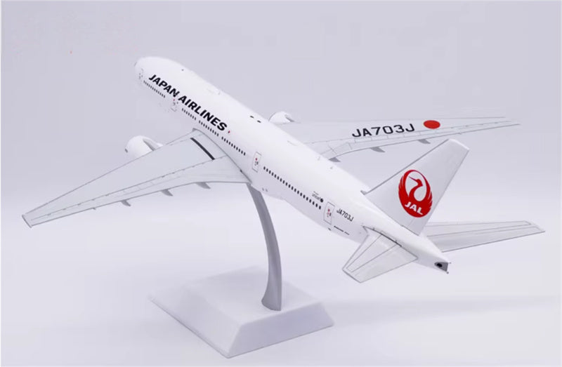 JC Wings Japan Airlines Boeing 777-200ER JA703J 1:200 Aircraft Model