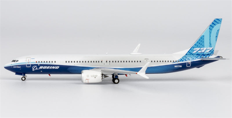 NG Models Boeing 737 MAX 10 N27751 1:400 Diecast Model view 2