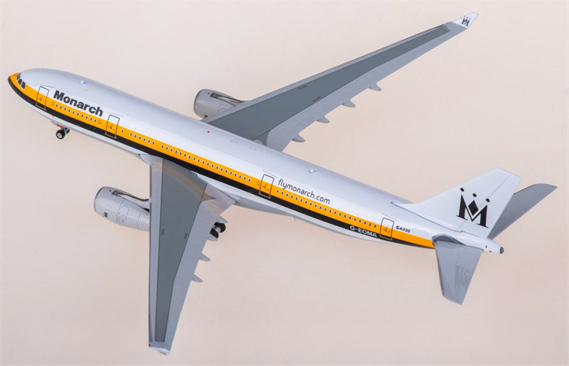 Phoenix Monarch Airlines Airbus A330-200 G-EOMA 1:400 Diecast Model view 2