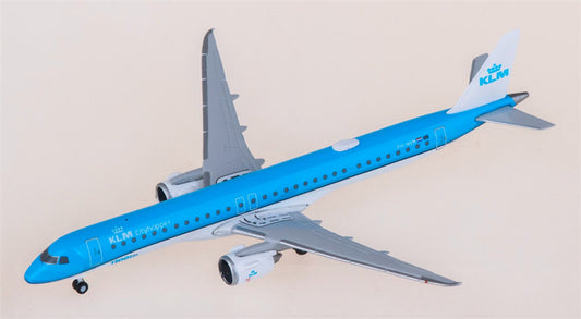 Herpa 1:500 KLM Embraer ERJ-195-E2 PH-NXM Model