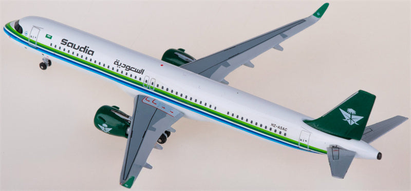 AeroClassics Saudia Airbus A321neo HZ-ASAC 1:400 Diecast Model view 2
