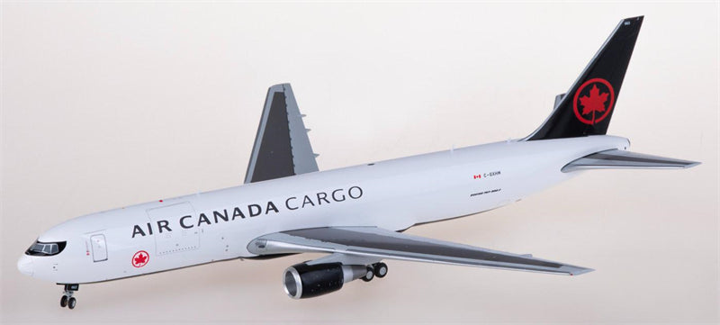 Geminijets Air Canada Cargo Boeing 767-300ERF C-GXHM 1:200 Diecast Model view 1
