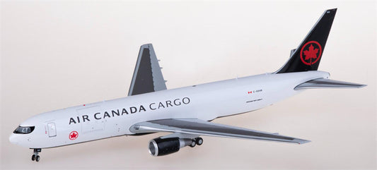 Geminijets Air Canada Cargo Boeing 767-300ERF C-GXHM 1:200 Diecast Model view 1