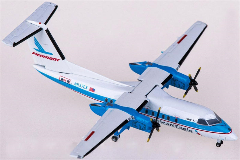 Geminijets American Eagle Airlines Bombardier Dash 8 Q100 N837EX 1:400 Airplan Diecast Model view 3