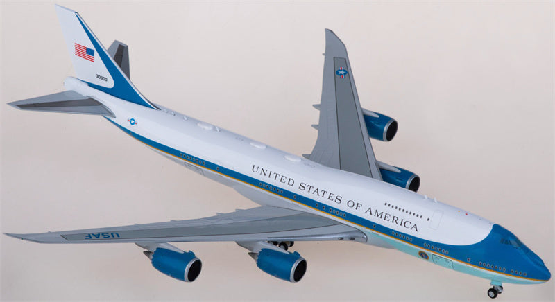 Geminijets USAF for Boeing 747-8 VC-25B 30000 1:400 Airplane Pre-built  Airliner Model Display