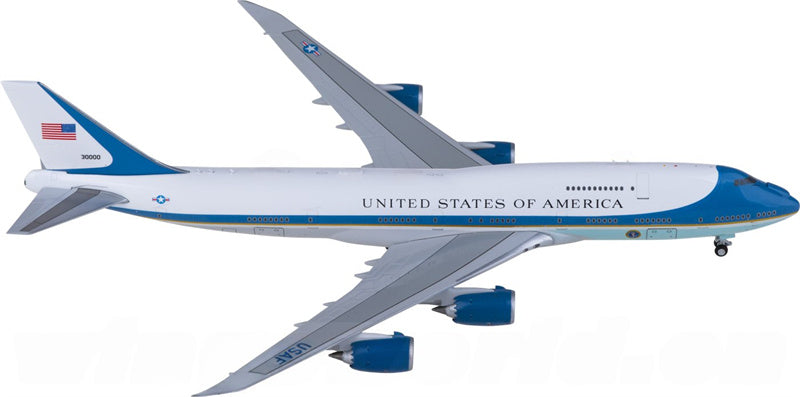Geminijets USAF for Boeing 747-8 VC-25B 30000 1:400 Airplane Pre-built  Airliner Model Display