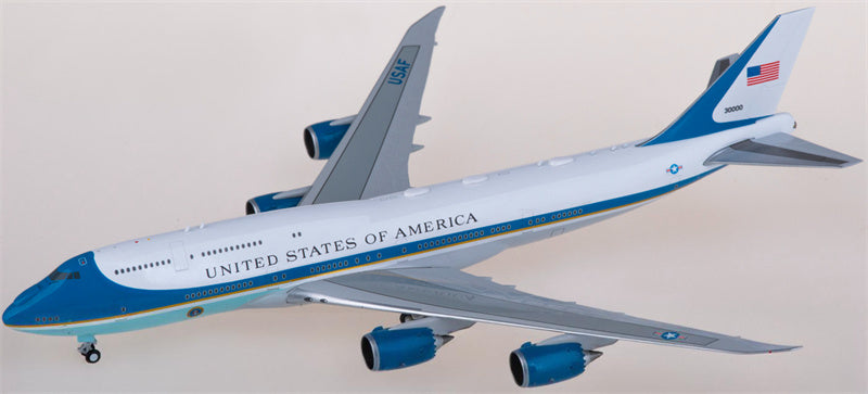 Geminijets USAF for Boeing 747-8 VC-25B 30000 1:400 Airplane Pre-built  Airliner Model Display